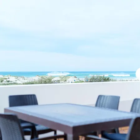 T2 Pool And Terrace, 2 Minutes From Sea, Del Rey, Obidos, E4 *