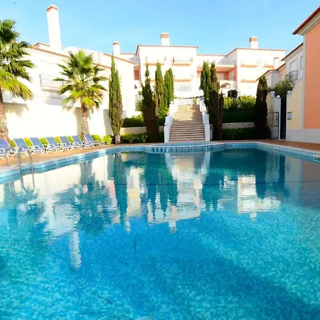 דירה T2 Pool And Terrace, 2 Minutes From Sea, Del Rey, Obidos, E4 Amoreira (Leiria)